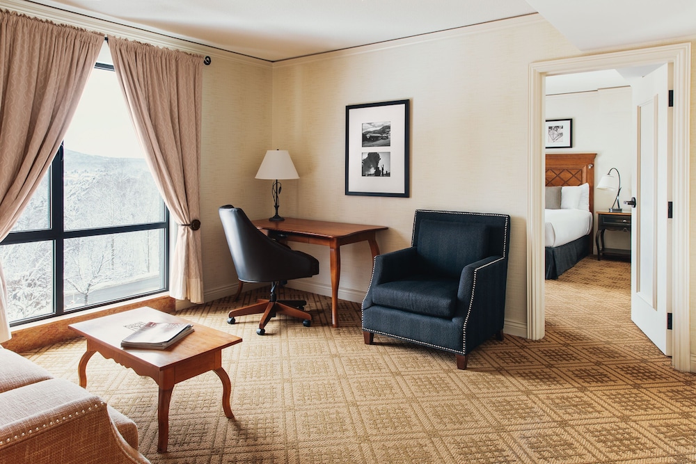 Fairmont Tremblant 47/68