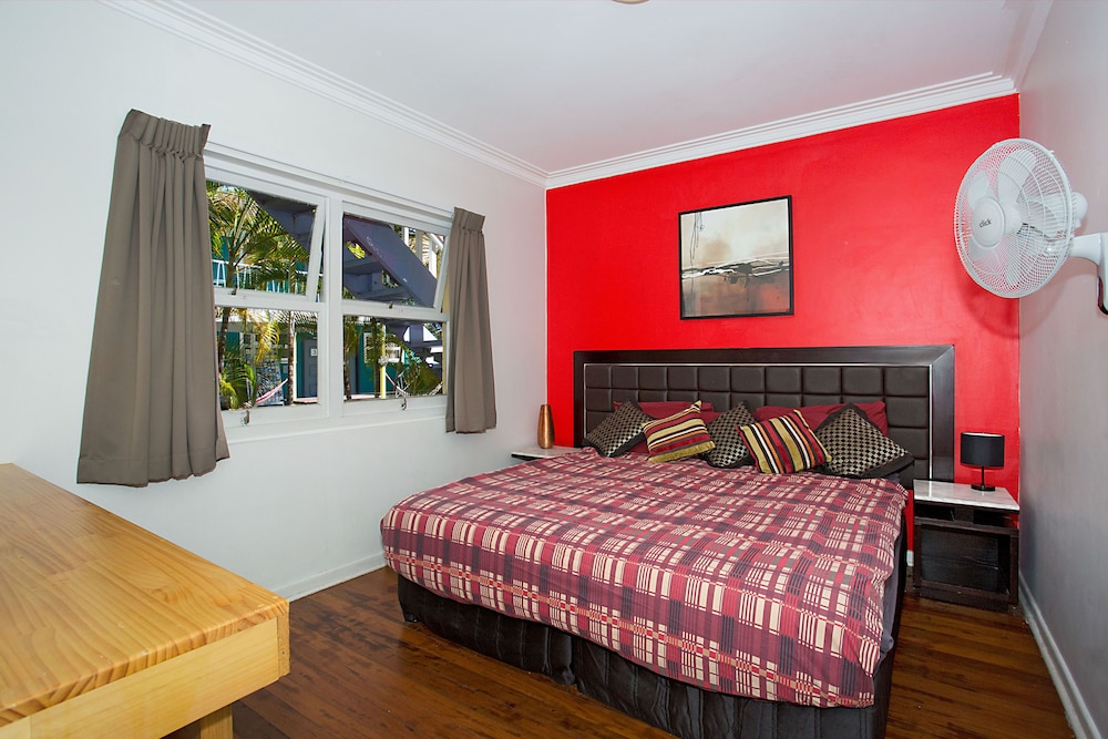 Backpackers In Paradise Hostel 16/60