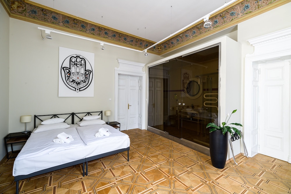 Home Aparthotel 28/58