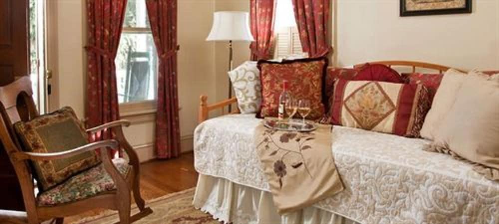 Brickhouse Inn 39/51