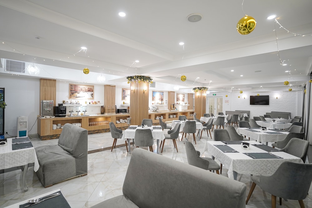 Milan Hotel 17/22