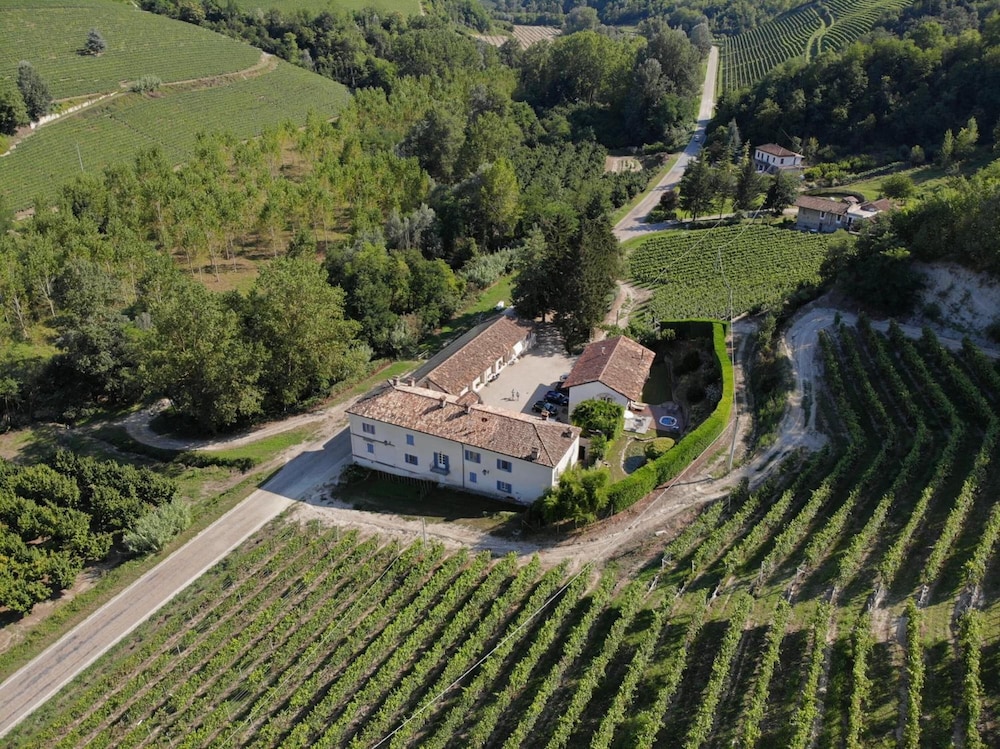 Agriturismo Marcarini 29/39