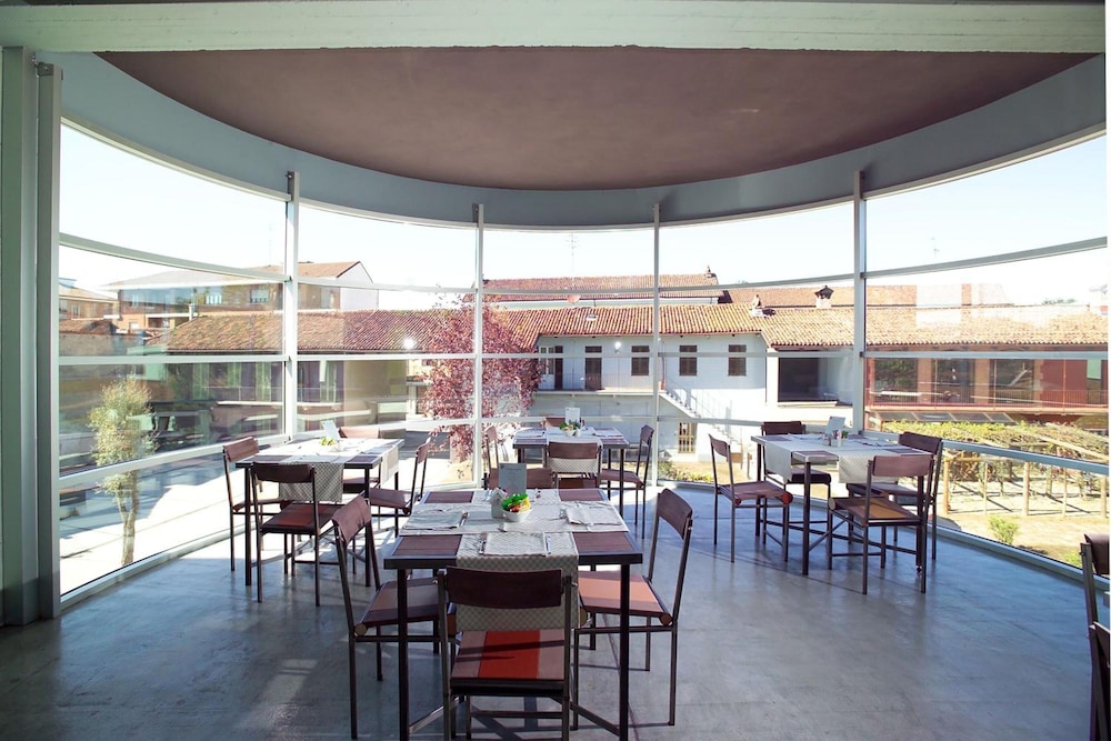 Albergo Cantine Ascheri 37/50