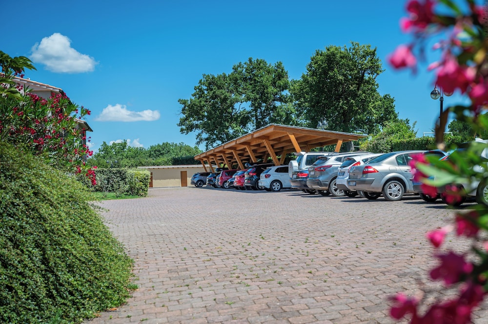 Villaggio Le Querce 53/64
