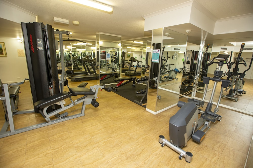 Springwood Tower Apartment Hotel 26/63