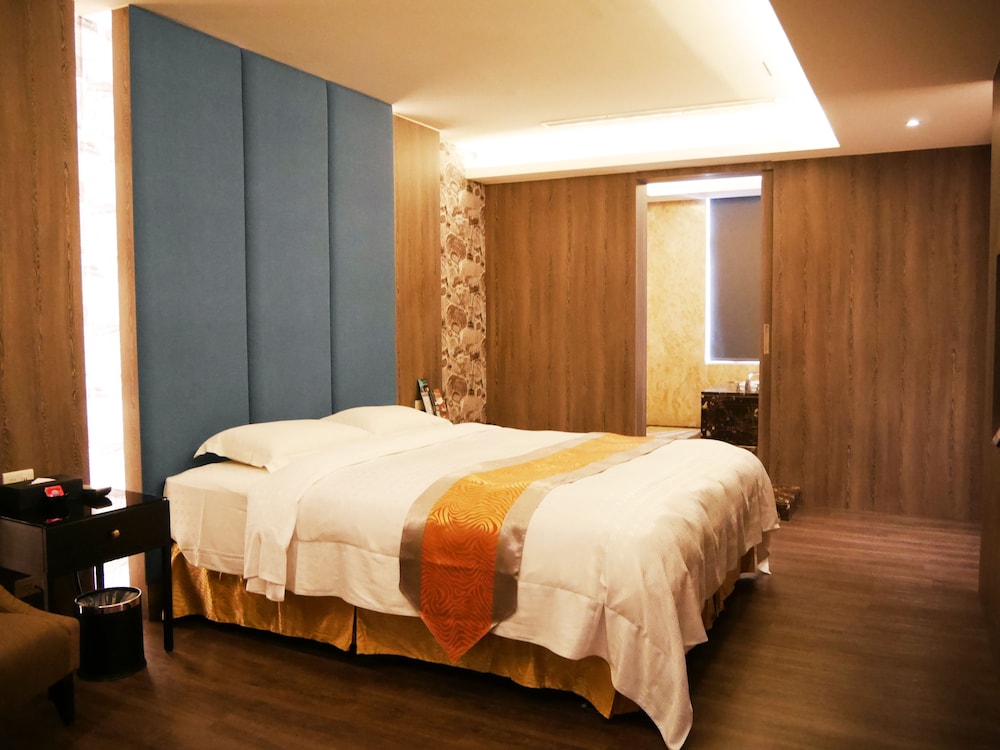 Refinement Motel 28/69
