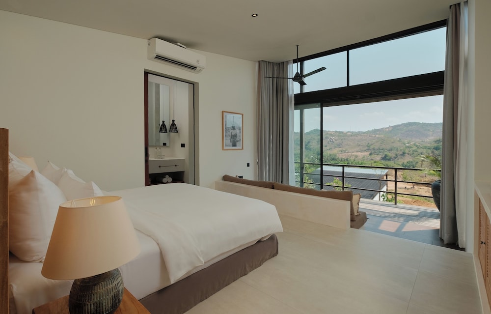 1 Bedroom, Wellness, Luxury, Villa, King Bed, Plunge Pool، Somewhere Lombok 4/10