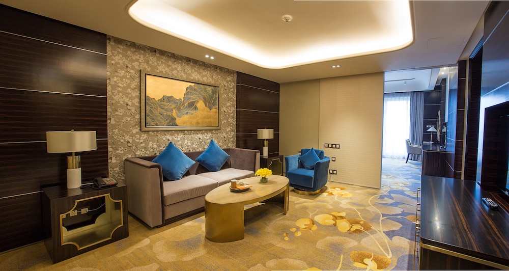 Chateau Star River Guangzhou Hotel 44/74