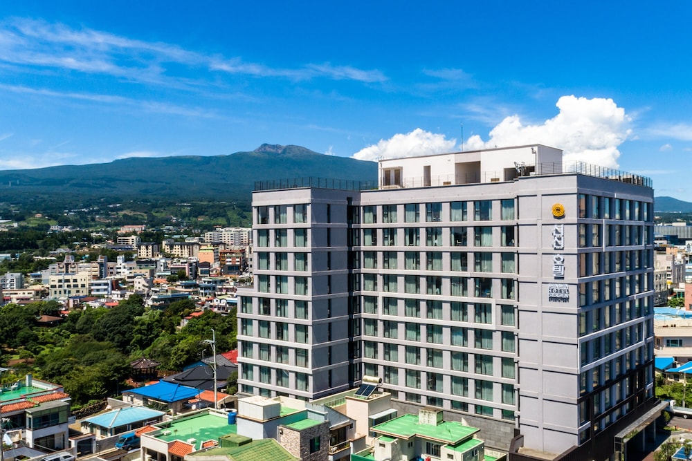 Shinshin Hotel Cheonjiyeon 4/54
