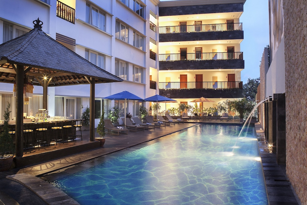 Natya Hotel Kuta 5/49