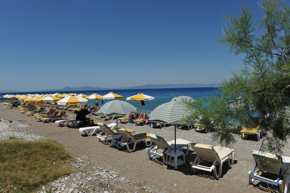 Heleni Beach Hotel 43/50