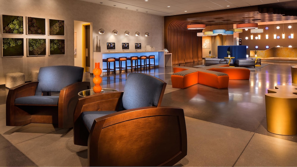 Glo Best Western Lexington 38/70