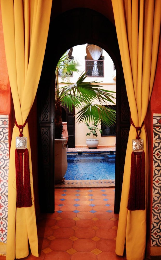 Riad Hadda 7/50