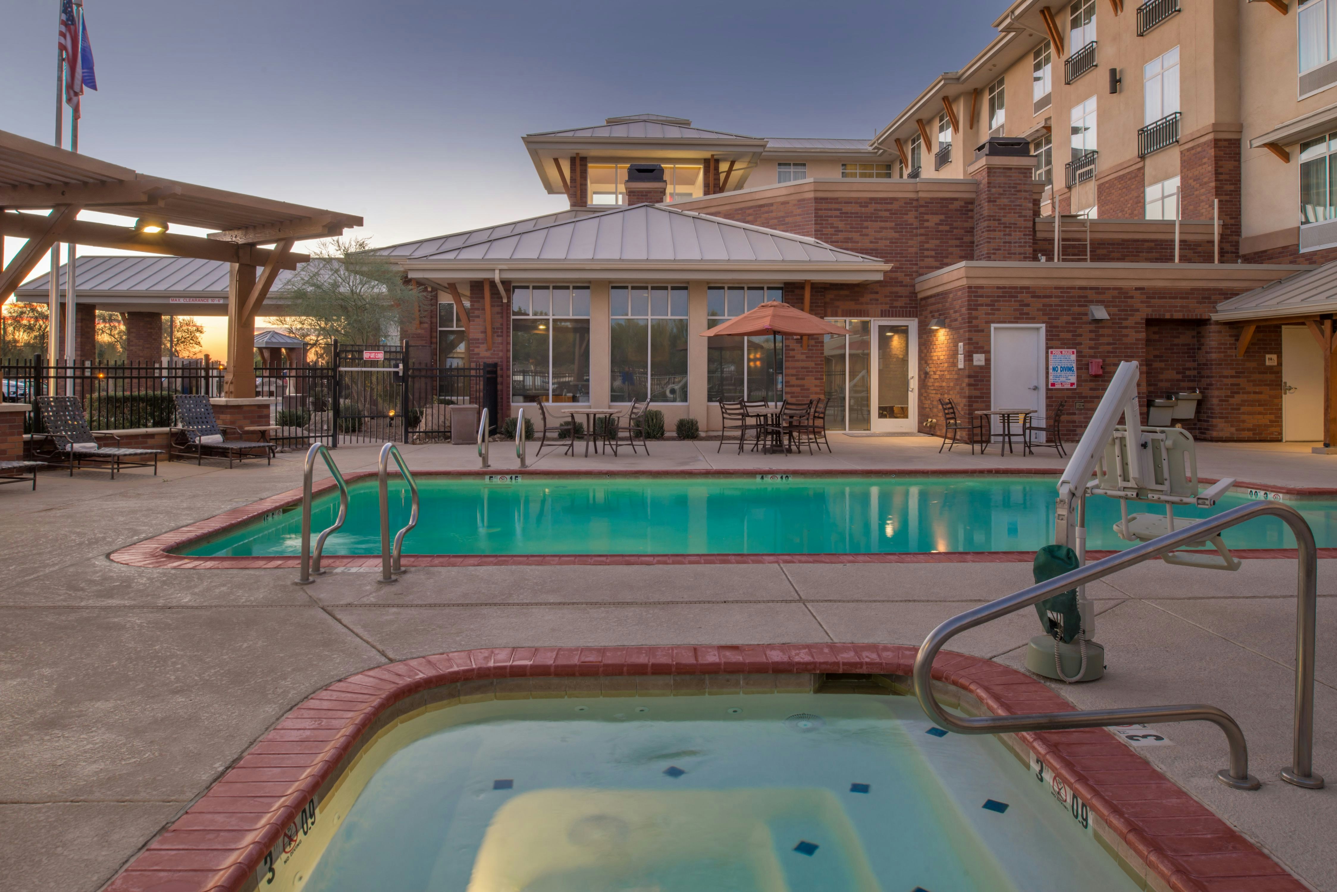 Hilton Garden Inn Yuma Pivot Point 8/16