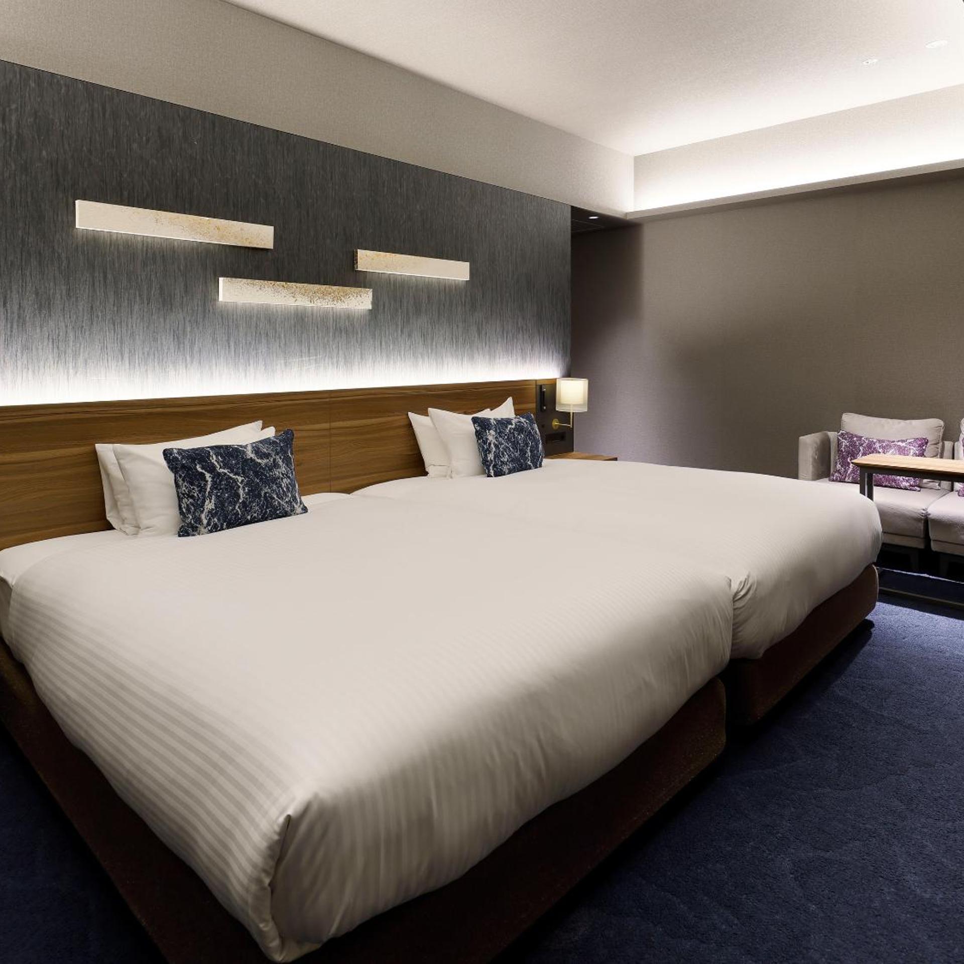 Deluxe, Twin Beds