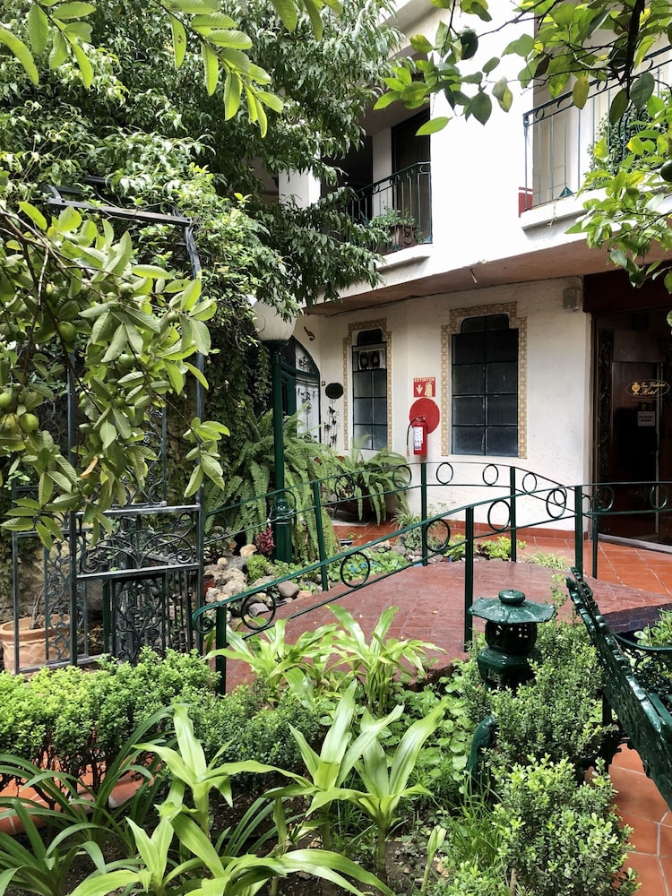 Inn Galerias 64/69