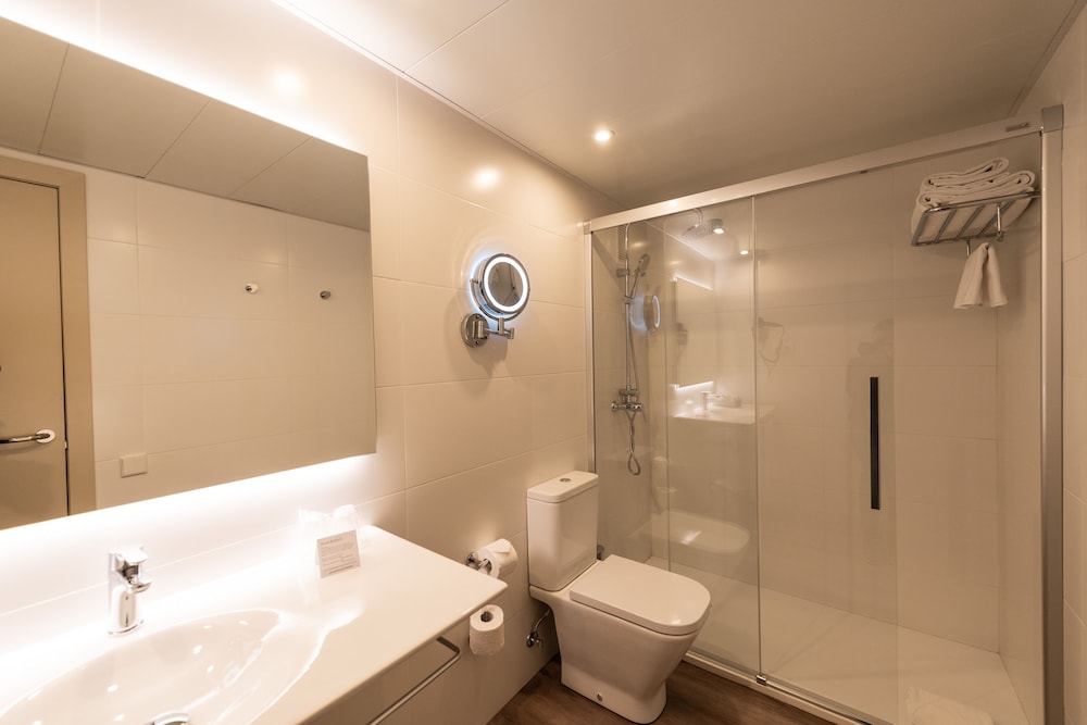 Atenea Rekord Suites 10/50