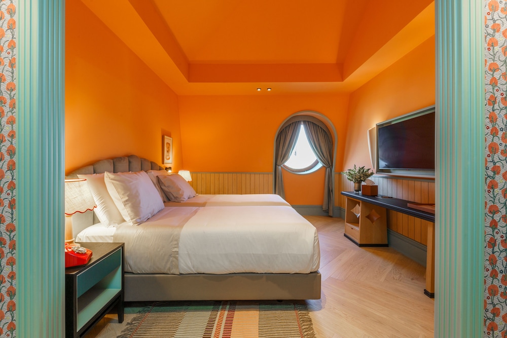 Superior, Twin Beds