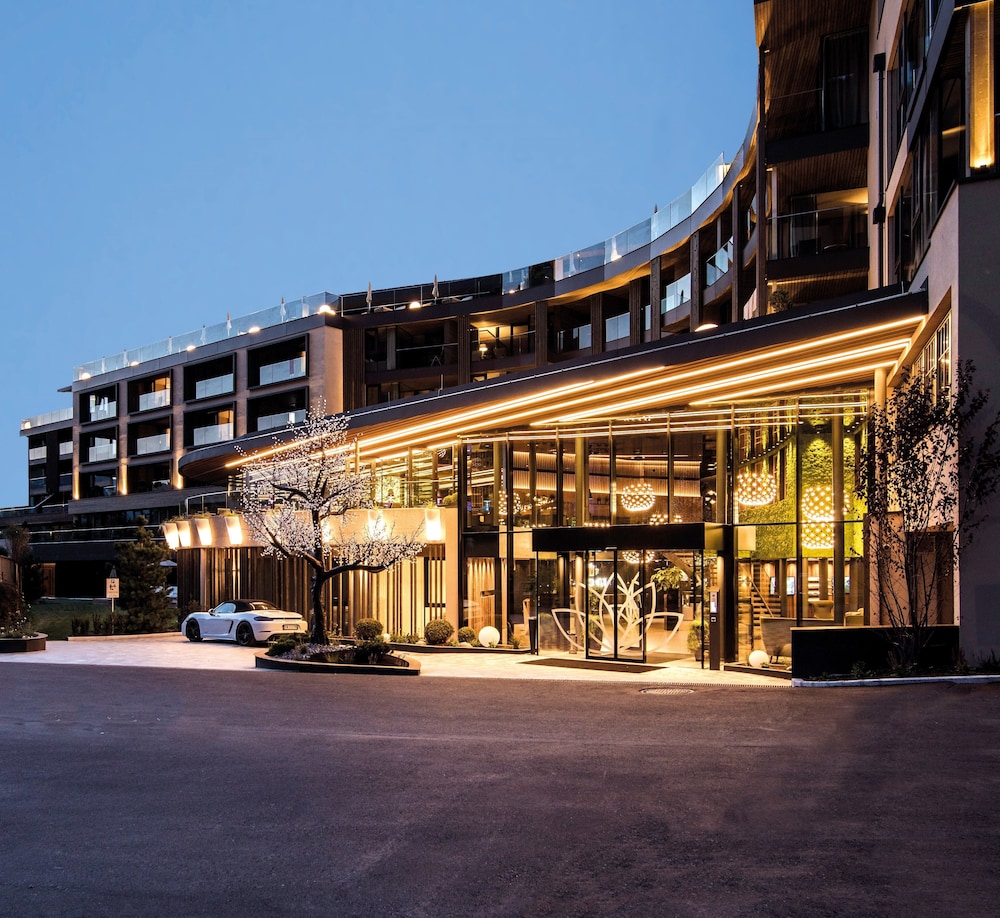 Amonti Wellnessresort 1/40