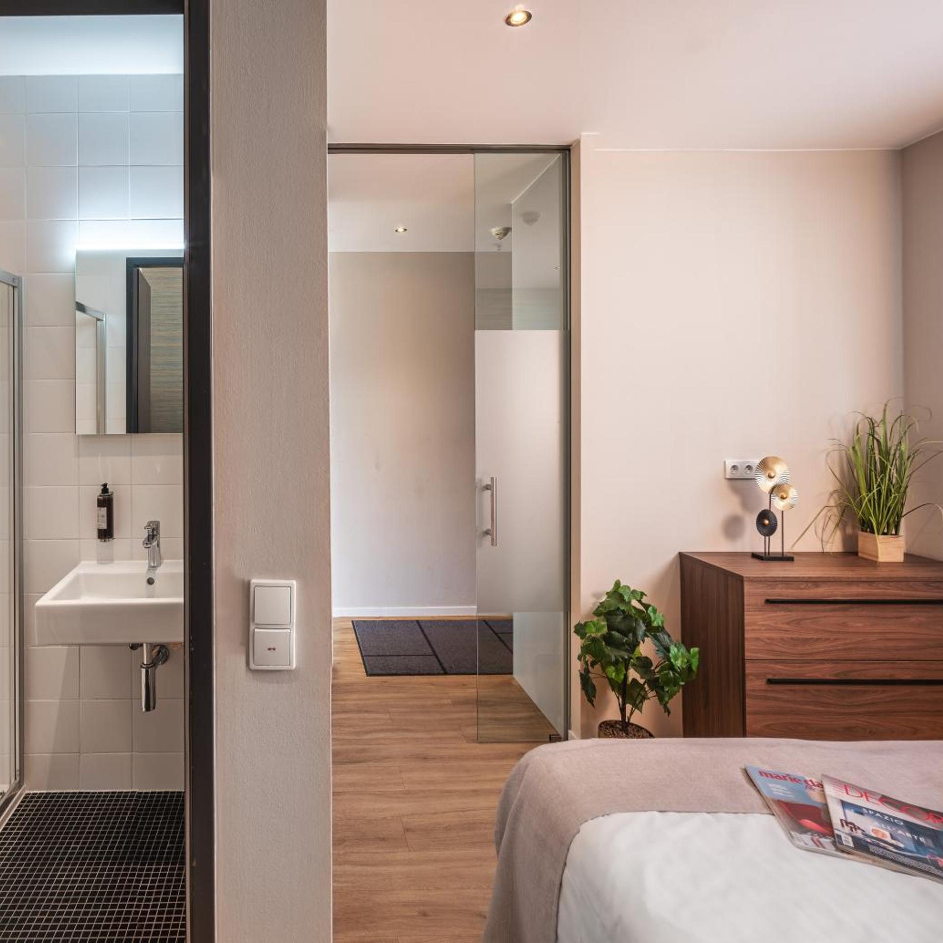 Vn17 Apartments 40/40