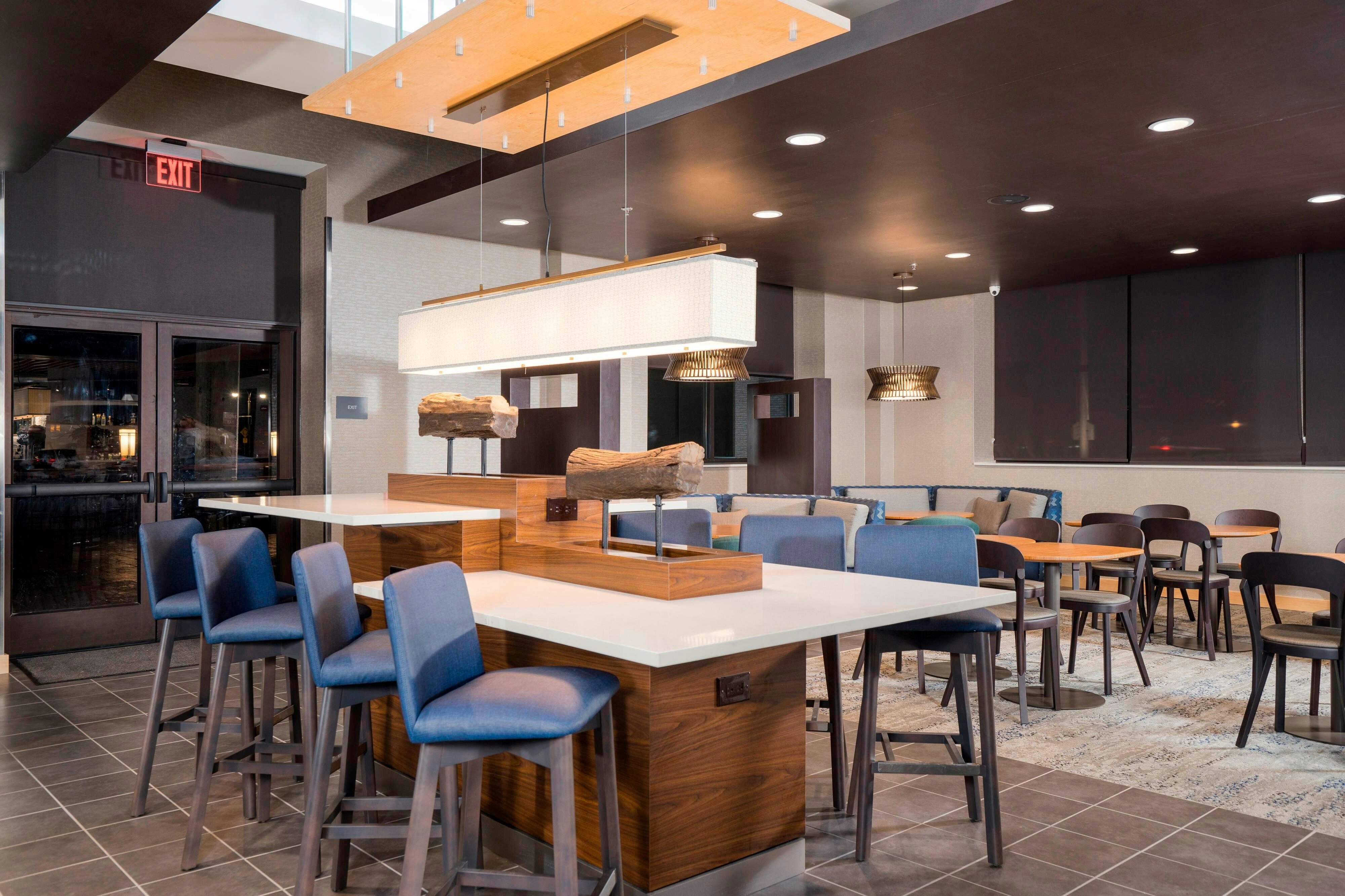 Courtyard by Marriott Niagara Falls, USA 19/22