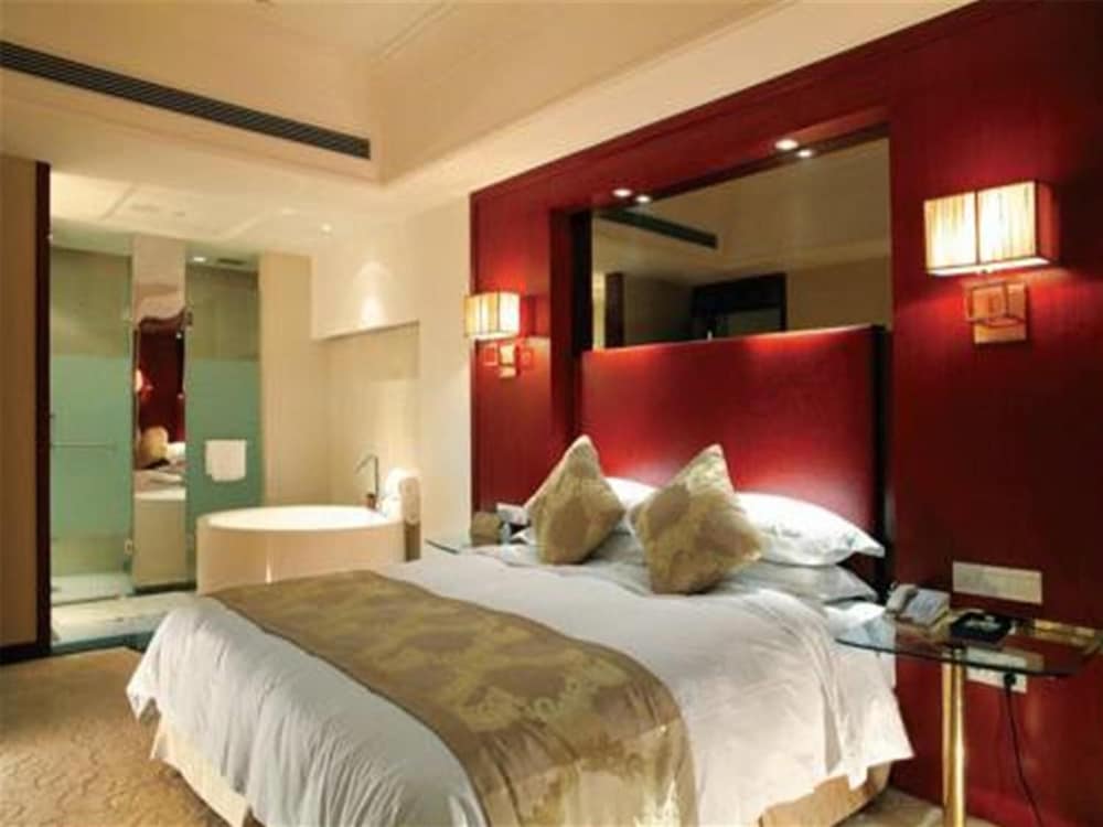 Yuloon Hotel Shanghai 13/35