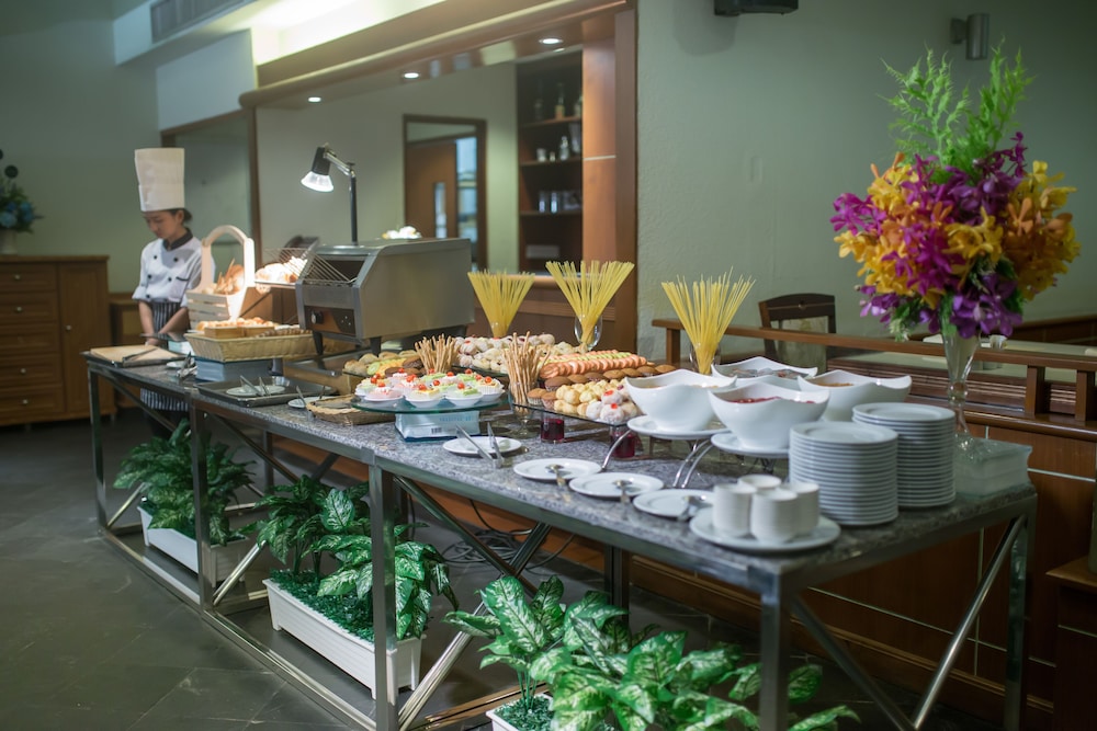 Asia Cha Am Hotel 30/50