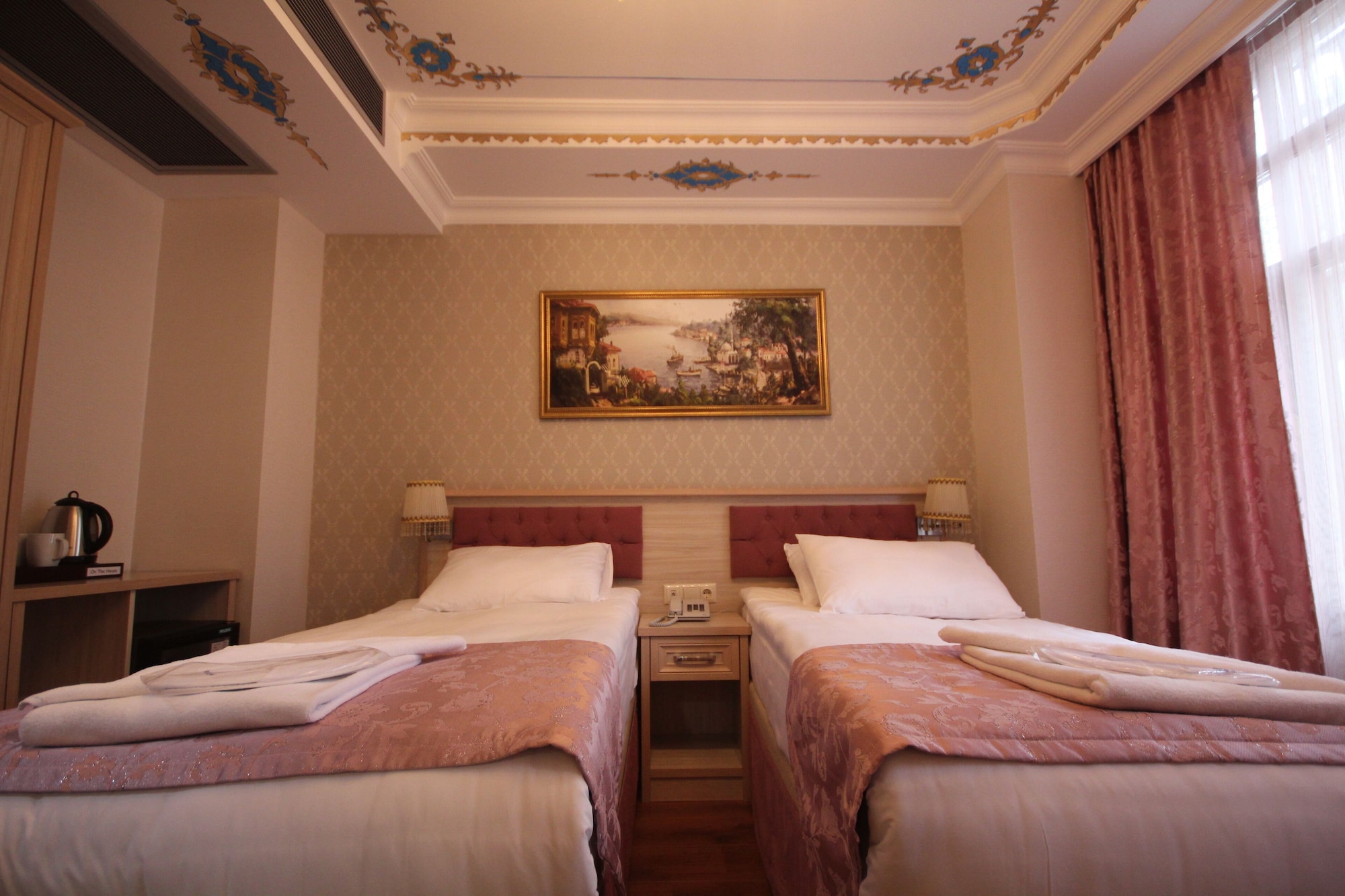 STANDARD, TWIN BEDS