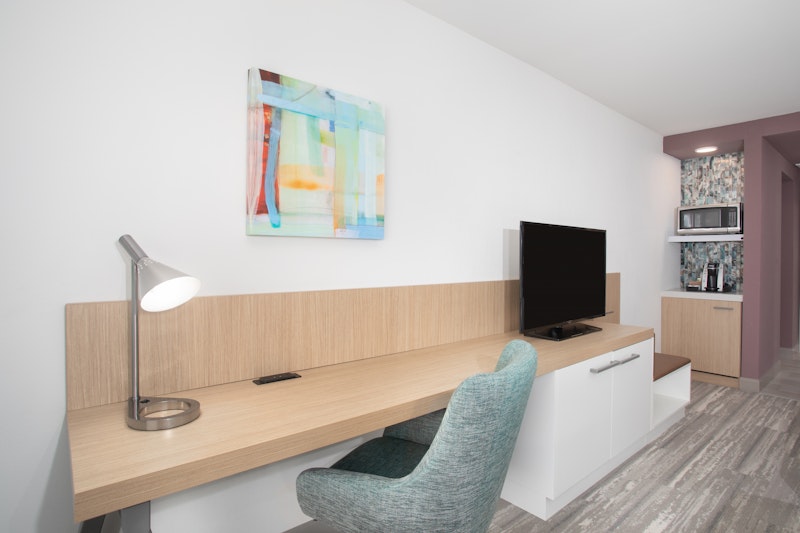Hilton Garden Inn Omaha Aksarben Village 15/16