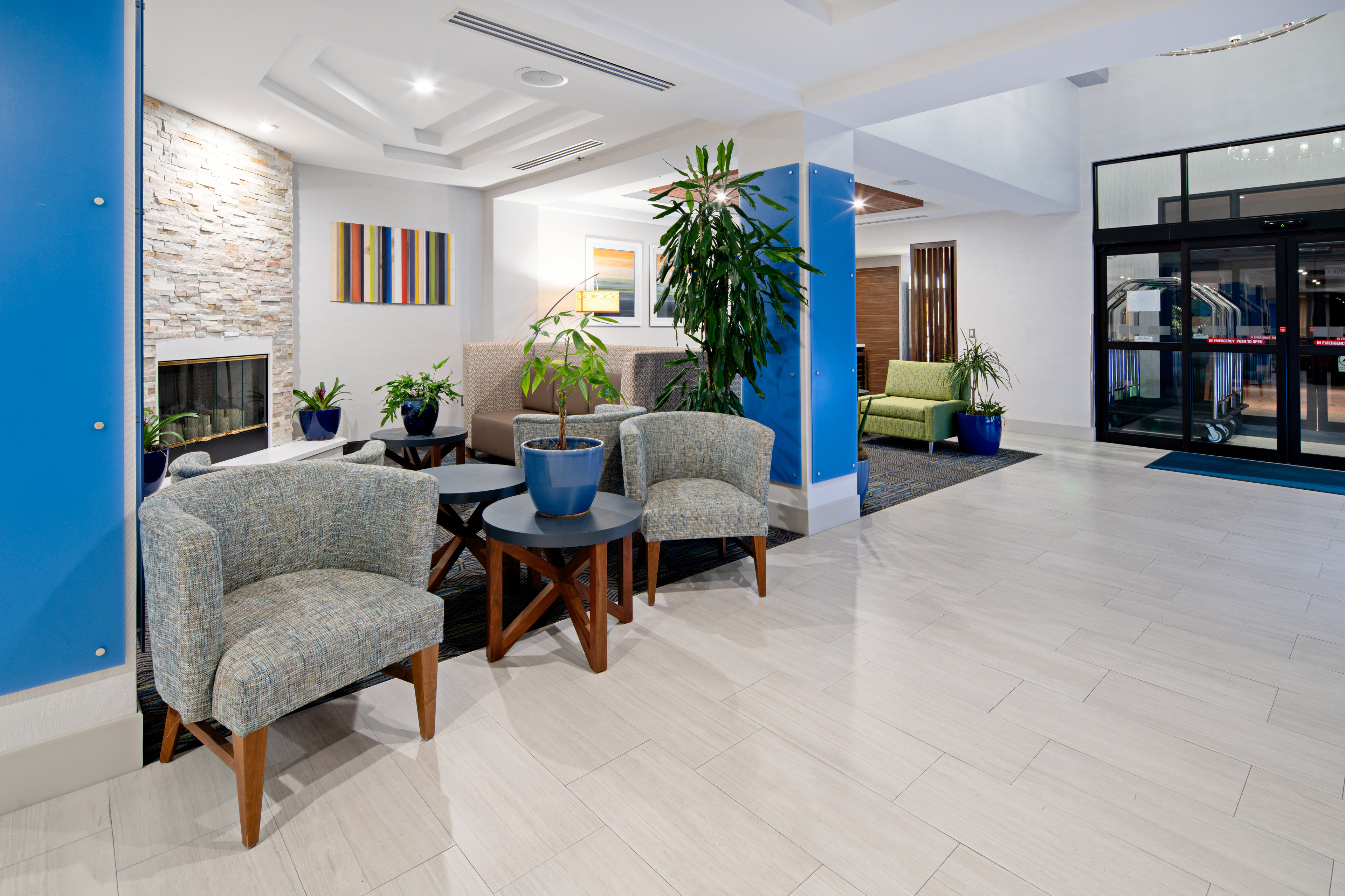 Holiday Inn Express Hotel Suites ATASCADERO 34/48