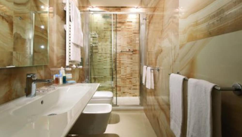 Stendhal Luxury Suites 20/39