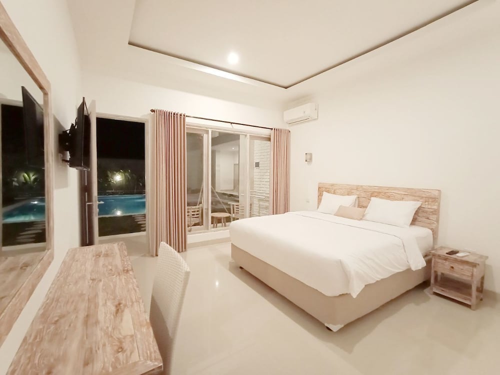 Berawa Dini Guesthouse 7/22