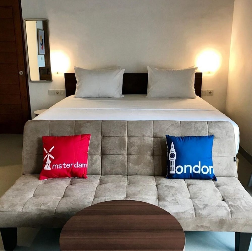 The Tanjung Bidadari (ex IOOVE Tanjung Seminyak Suites) 8/22
