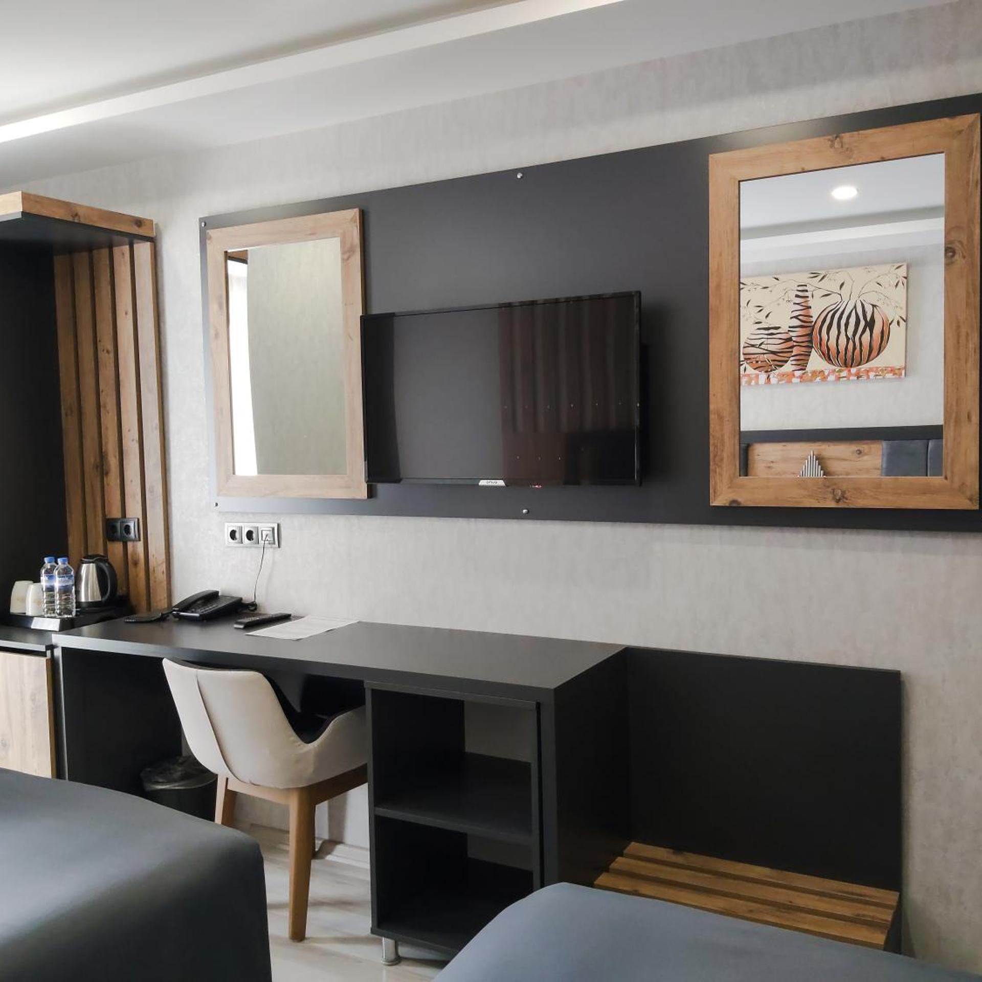 Rua World Hotel 38/45