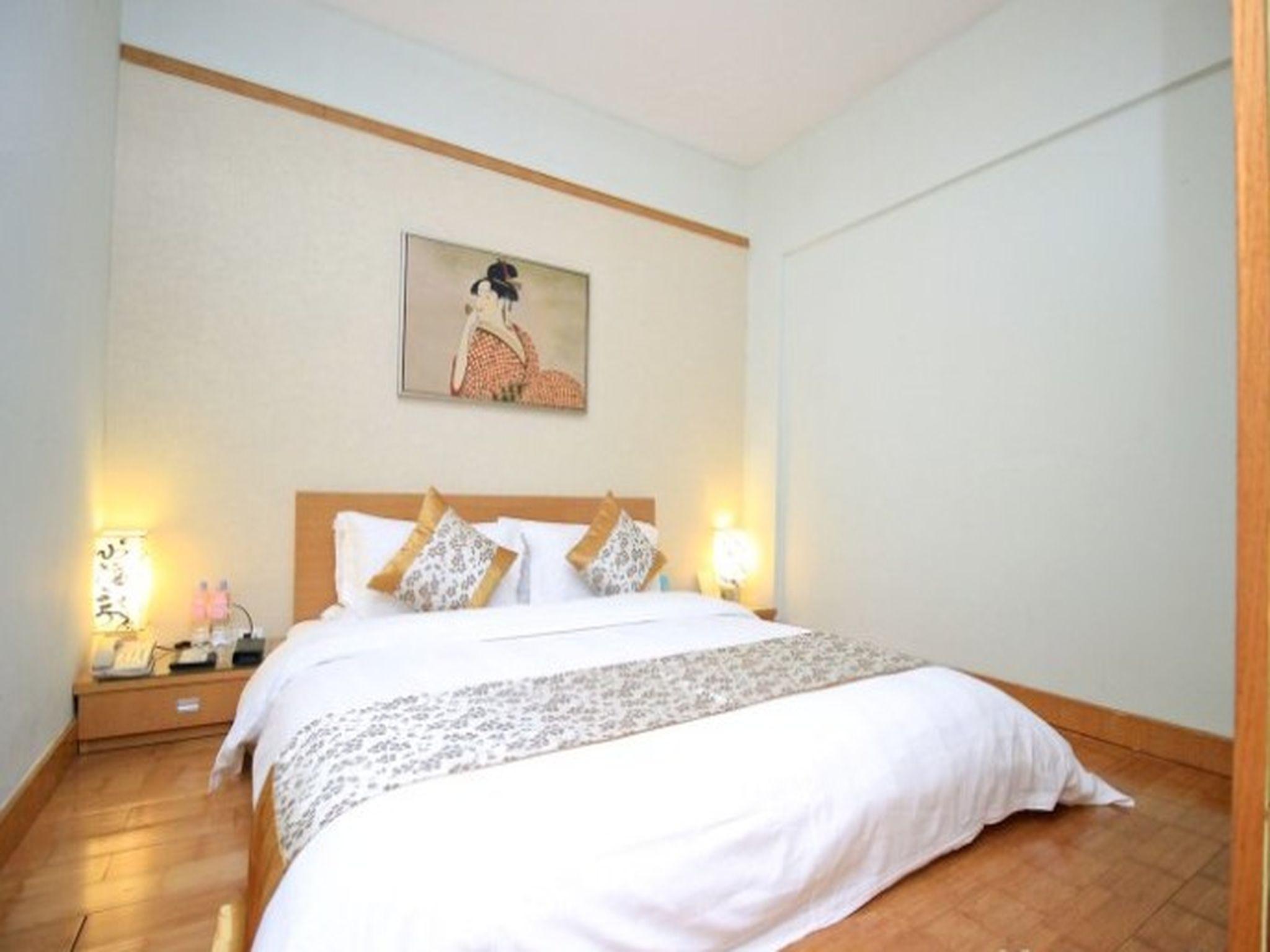 Korean, Suite