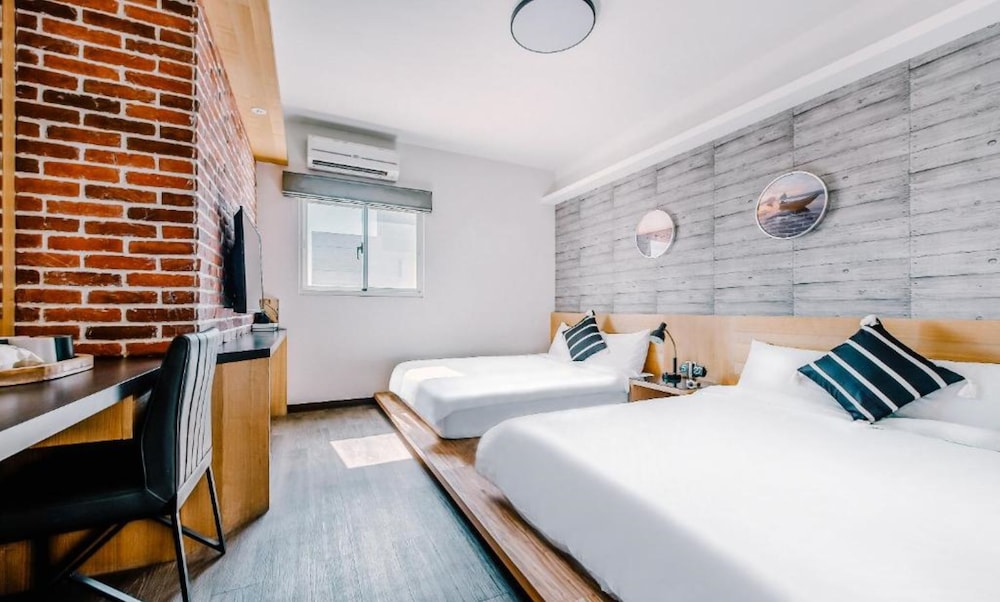 Sea Residences 22/54