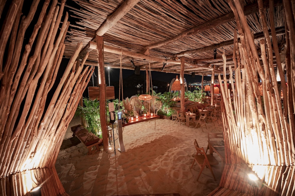 ME Cabo - Adults only 22/50