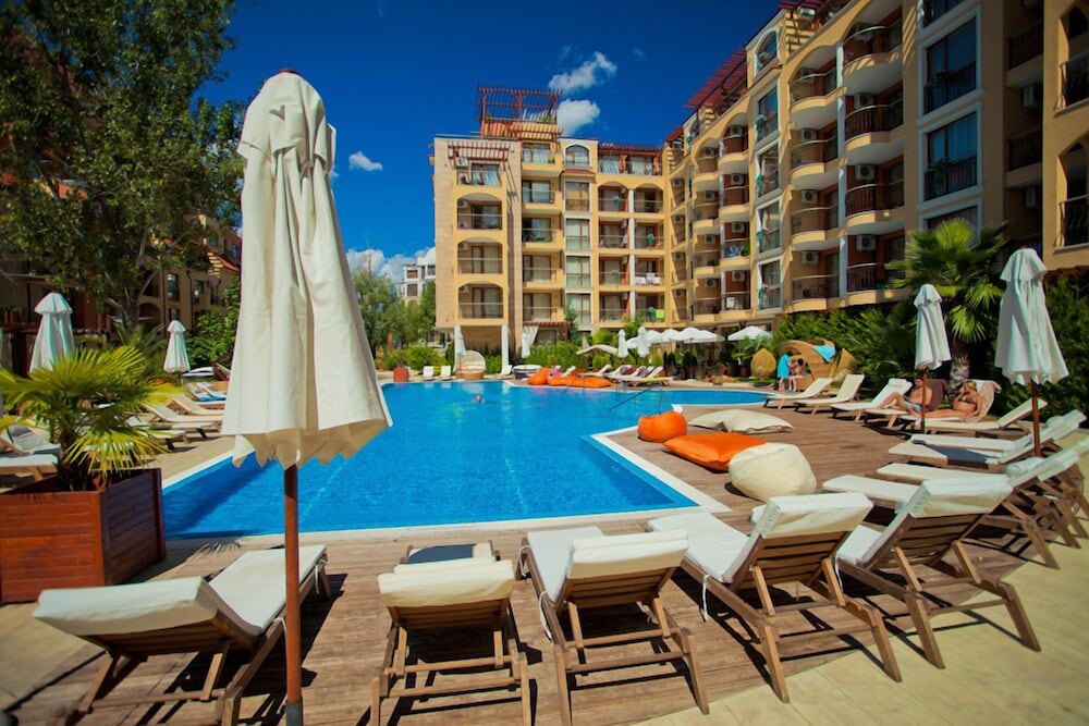 Harmony Suites 2 3 5/65