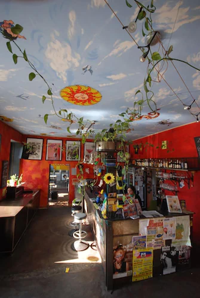 Sunflower Hostel 53/59