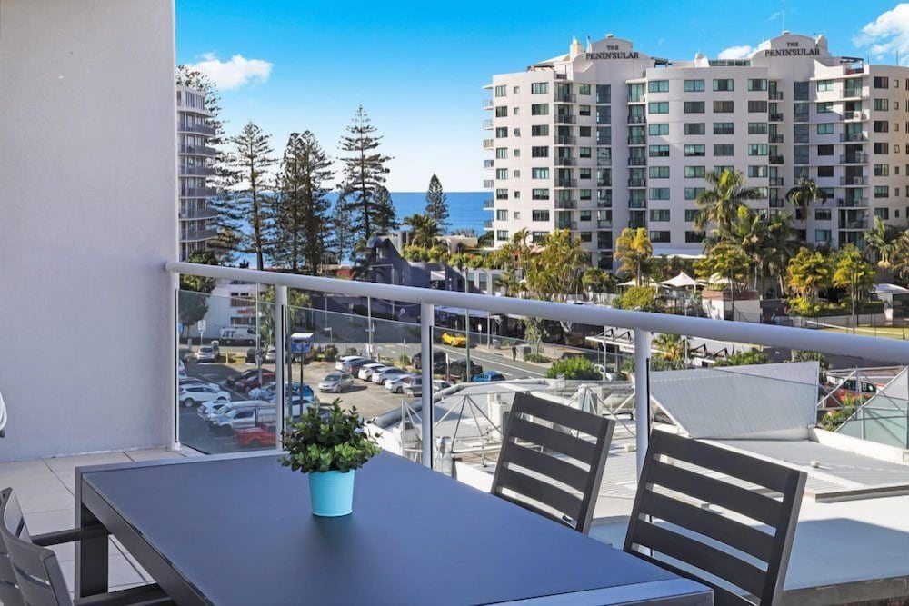 Pandanus Mooloolaba 41/51