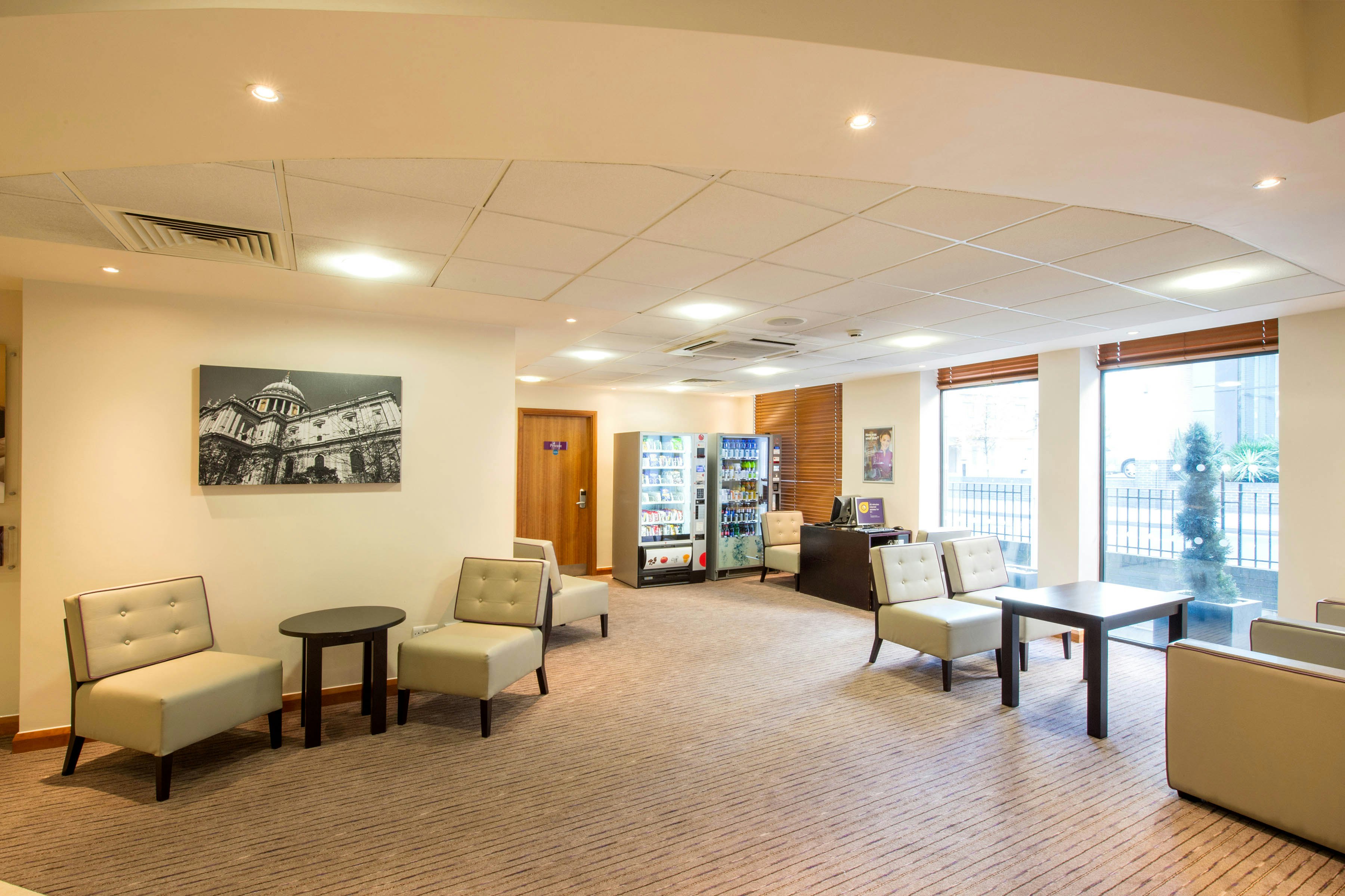 Premier Inn London City - Tower Hill 18/33