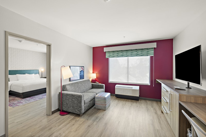Home2 Suites by Hilton Riverside Downtown 20/38