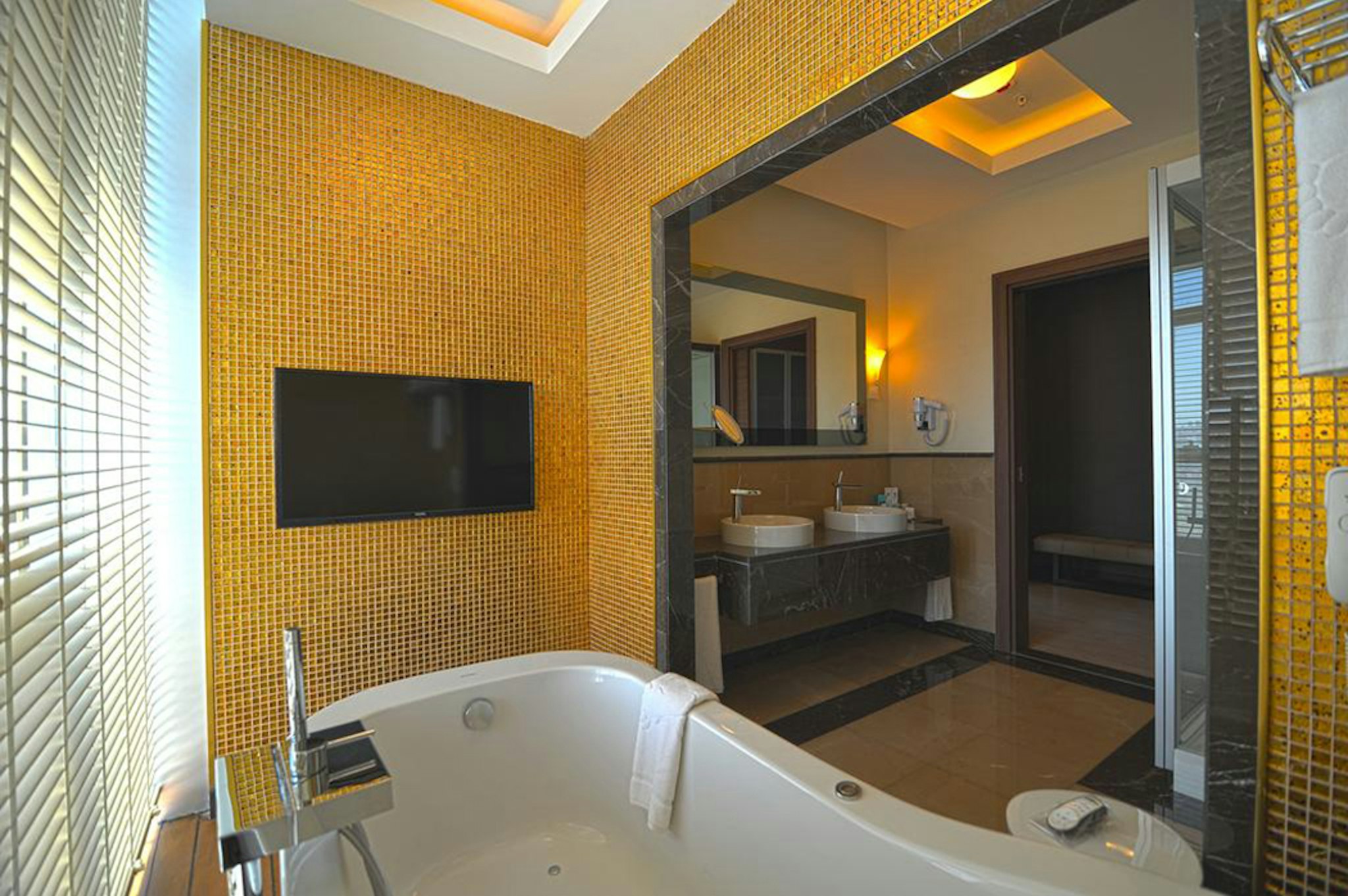 Anemon Grand Samsun Hotel 45/48