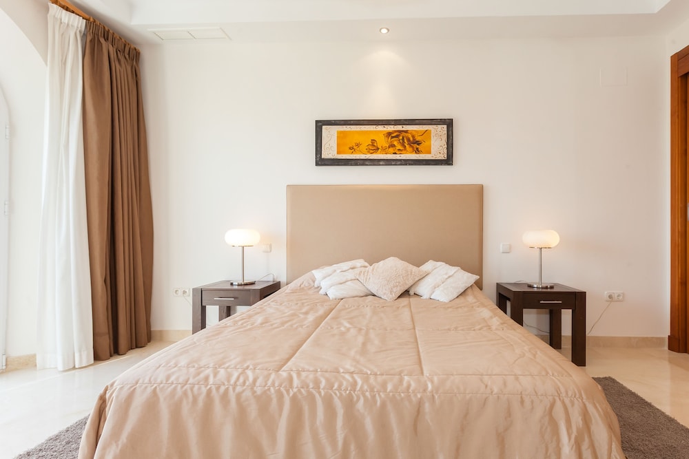 HOTEL ARCOS GARDENS GOLF CLUB & COUNTRY ESTATE 16/50