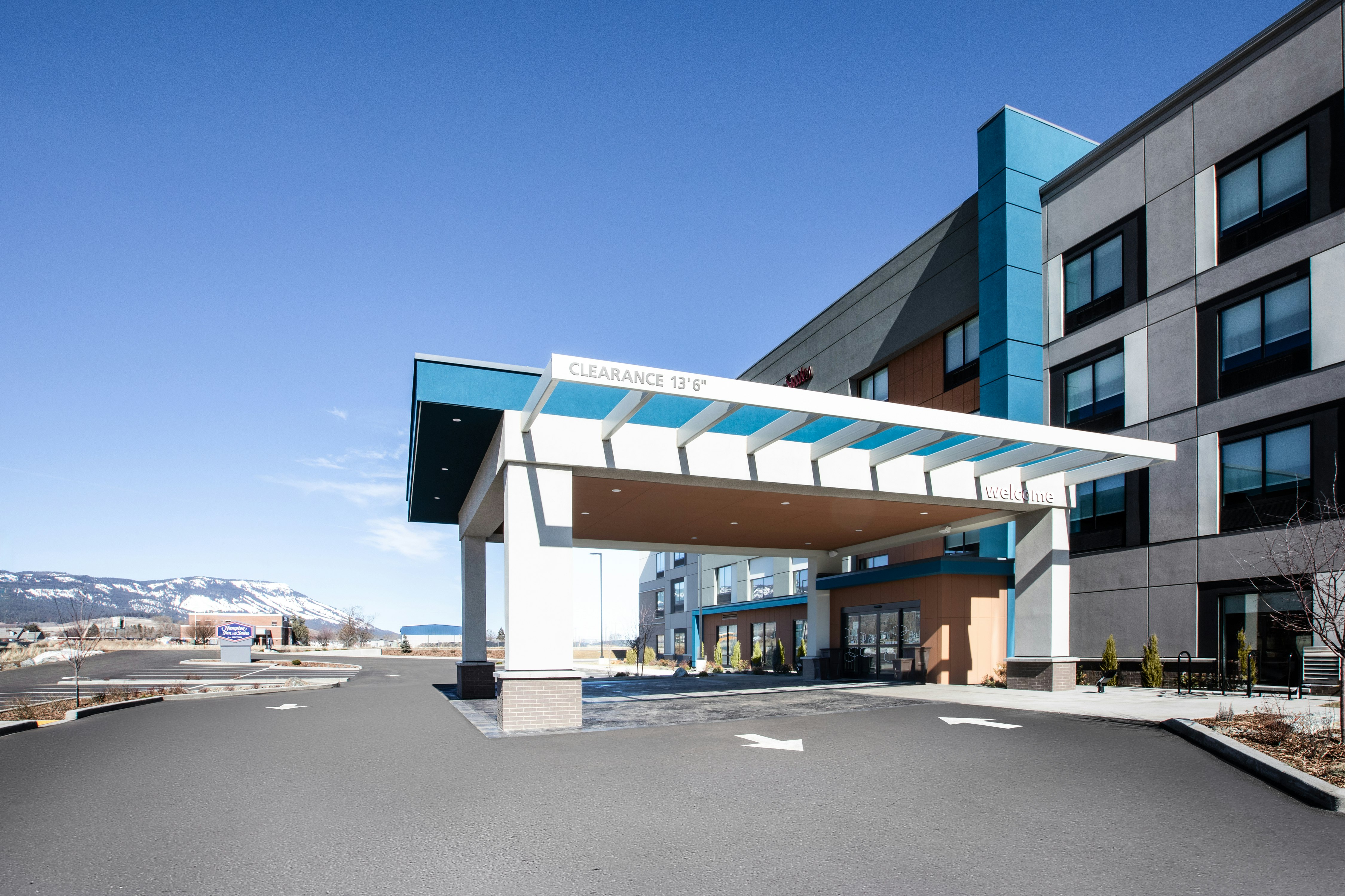 Hampton Inn and Suites by Hilton La Grande 25/26