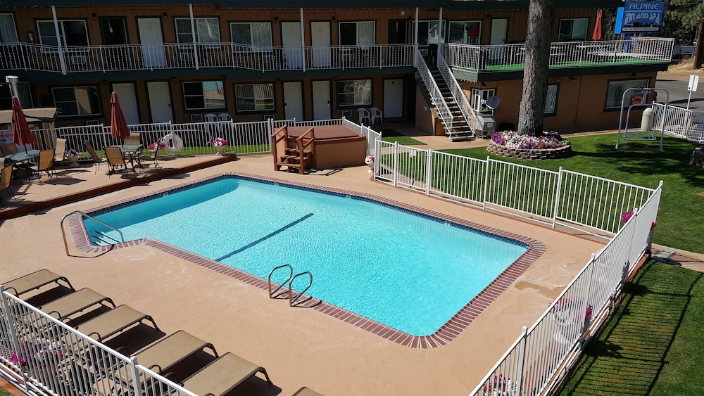 Alpine Inn and Spa 5/33