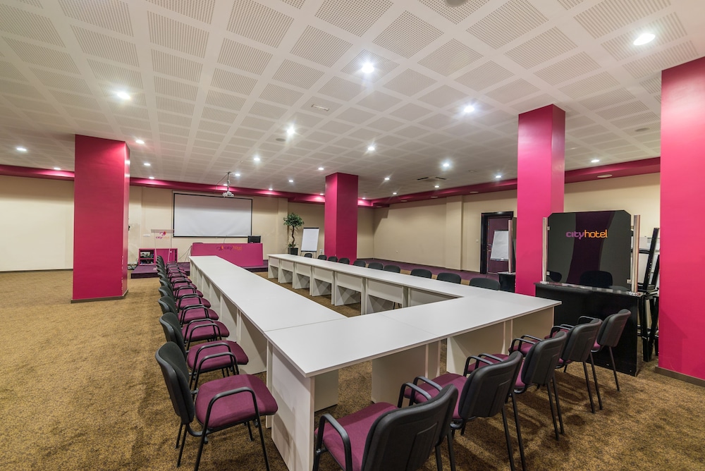 CITY HOTEL MOSTAR 60/69