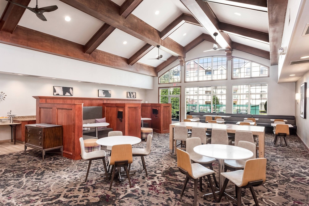 Residence Inn by Marriott Springfield 18/27