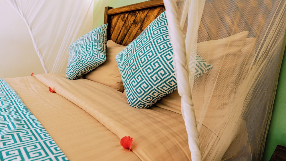 Paradise Beach Resort 22/50