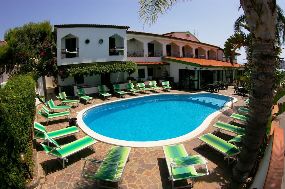 HOTEL MARINELLA(FORMERLY Luzia By Marinella) 40/49